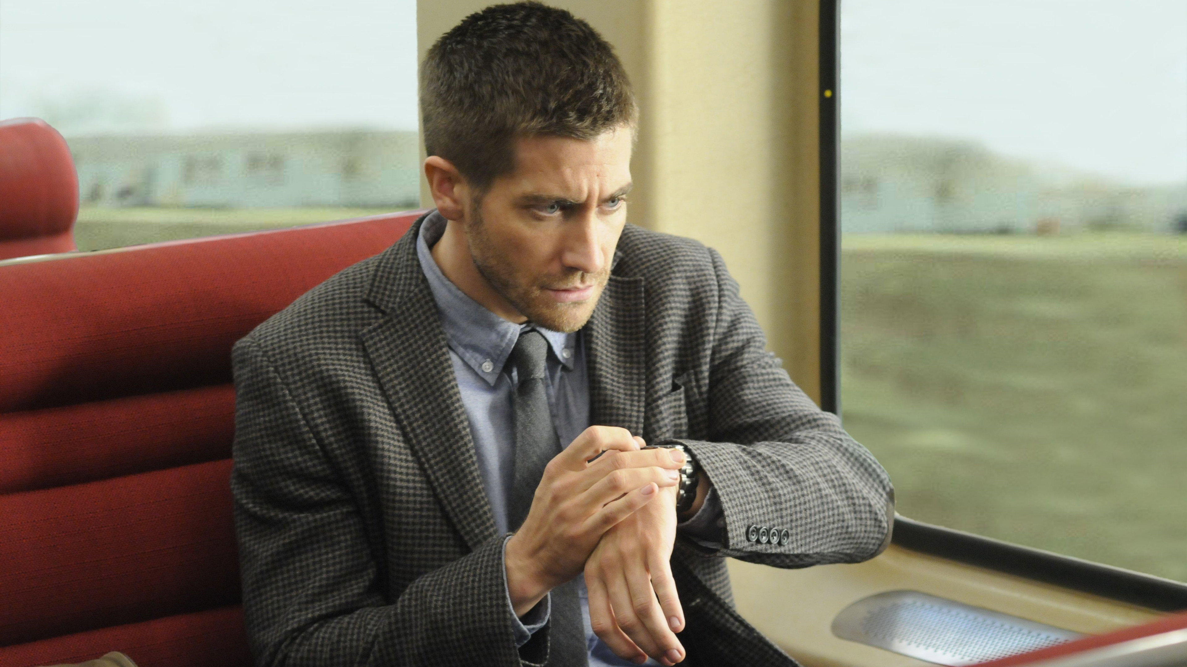 Source Code - affiche officielle